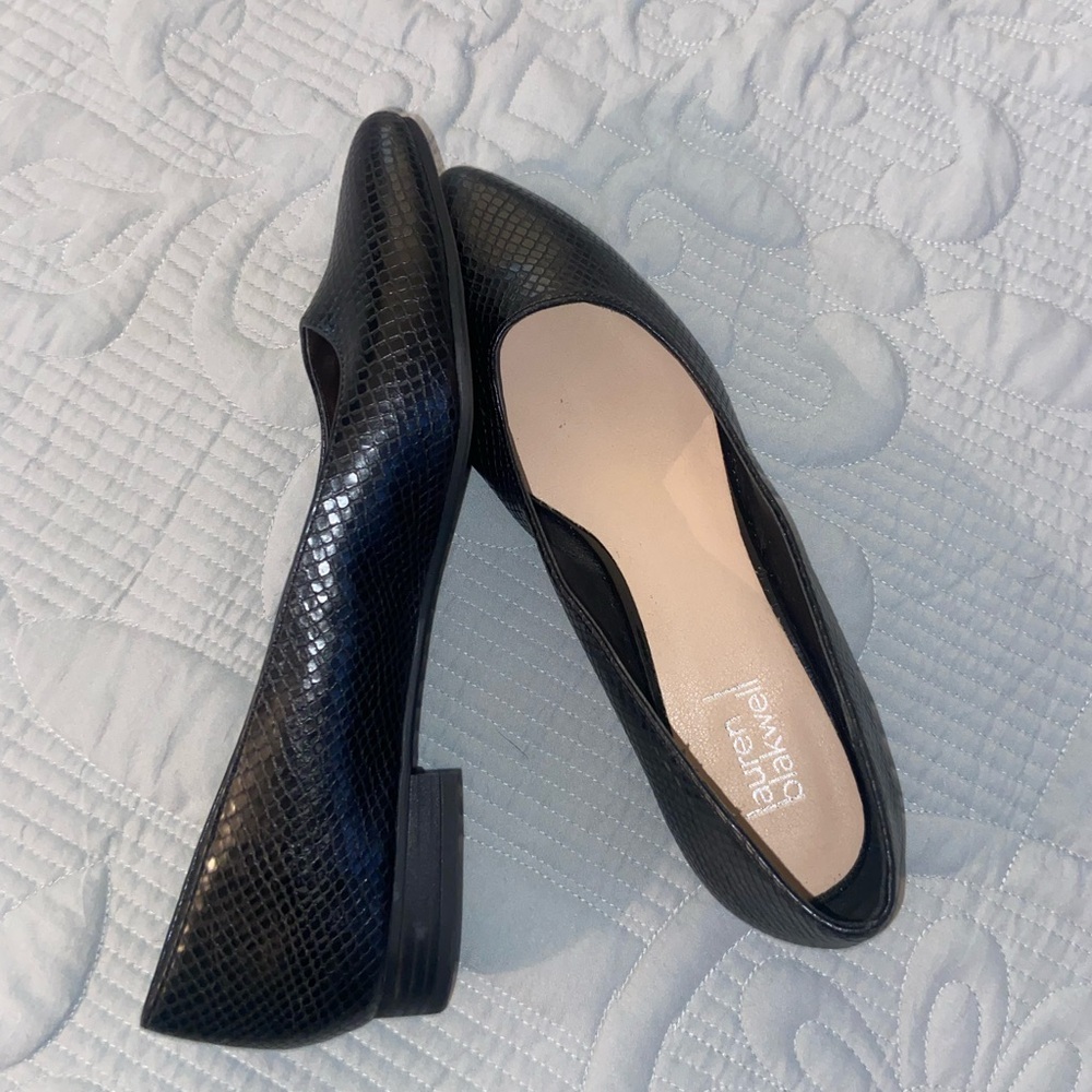Black Ballet Flats